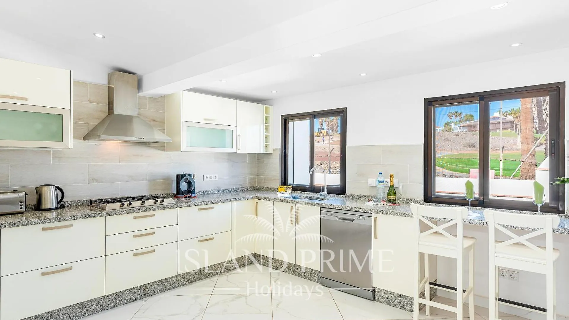 Family Villa In A Heated Pool Complex In Golf Del Sur Fv4 San Miguel de Abona