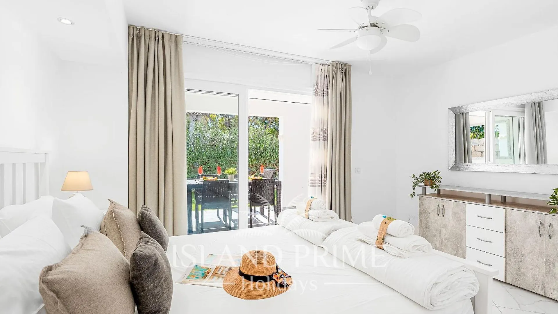 Family Villa In A Heated Pool Complex In Golf Del Sur Fv4 San Miguel de Abona